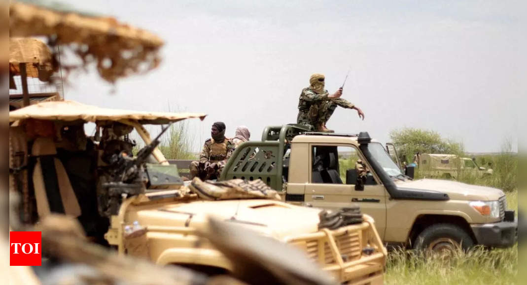 Heavy gunfire heard at main Mali military base – Times of India