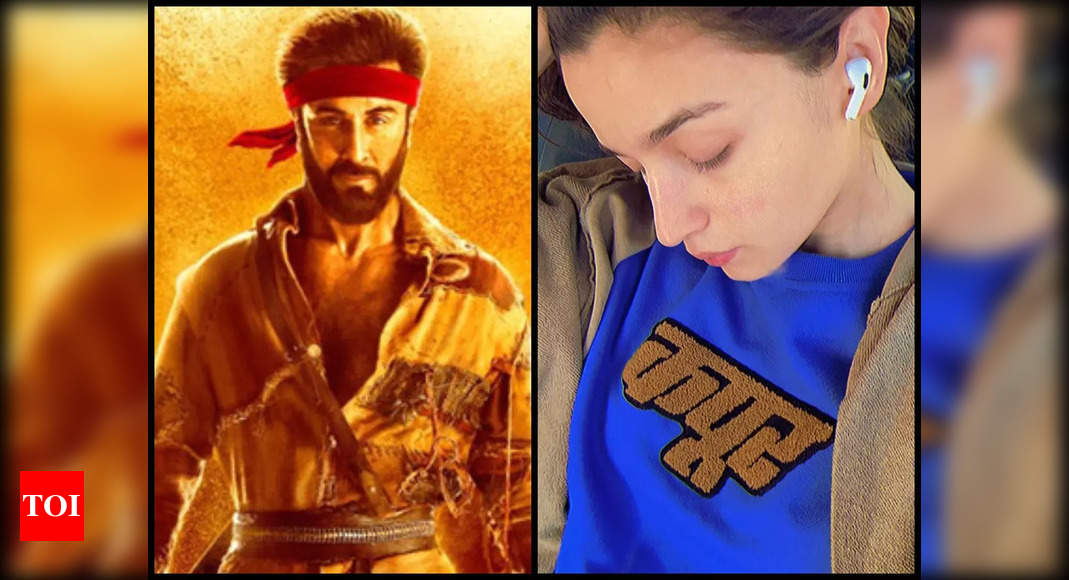 Alia cheers for Ranbir as Shamshera releases