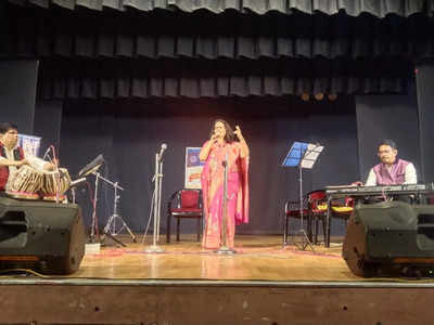'Hindola..Swara, Shabdancha', a musical event held in the city