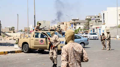 Fighting rips through Libyan capital, killing 13