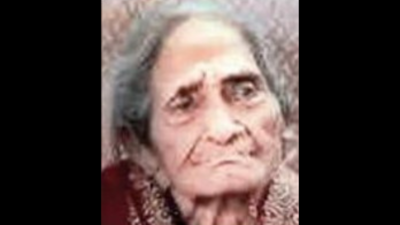 Amaravati: Daughter of the designer of tricolour passes away at 100