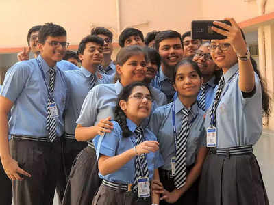 CBSE Class 10th toppers 2022: Mayank Yadav tops CBSE 10th with a perfect score of 500