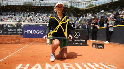 Bernarda Pera shocked top seed Annette Kontaveit to win the Hamburg title.  tennis news