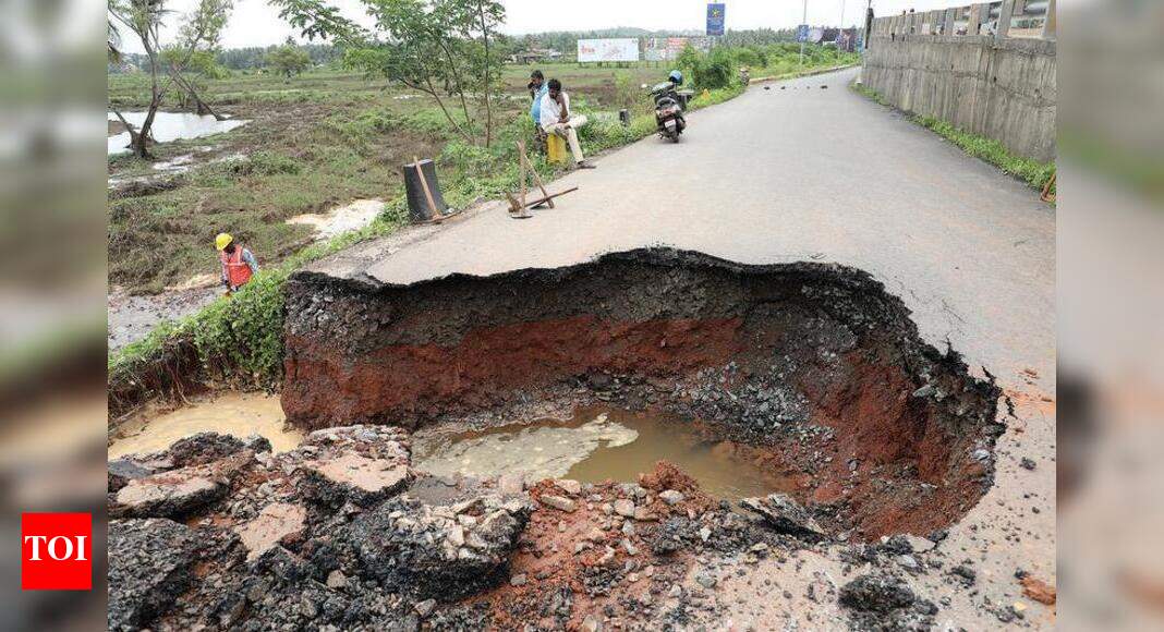 Goa: New Guirim service road caves in | Goa News - Times of India