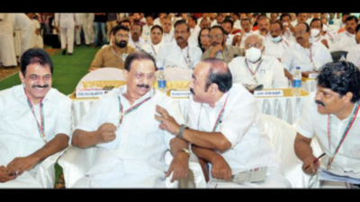 Congress more Left than Pinarayi, says Venugopal