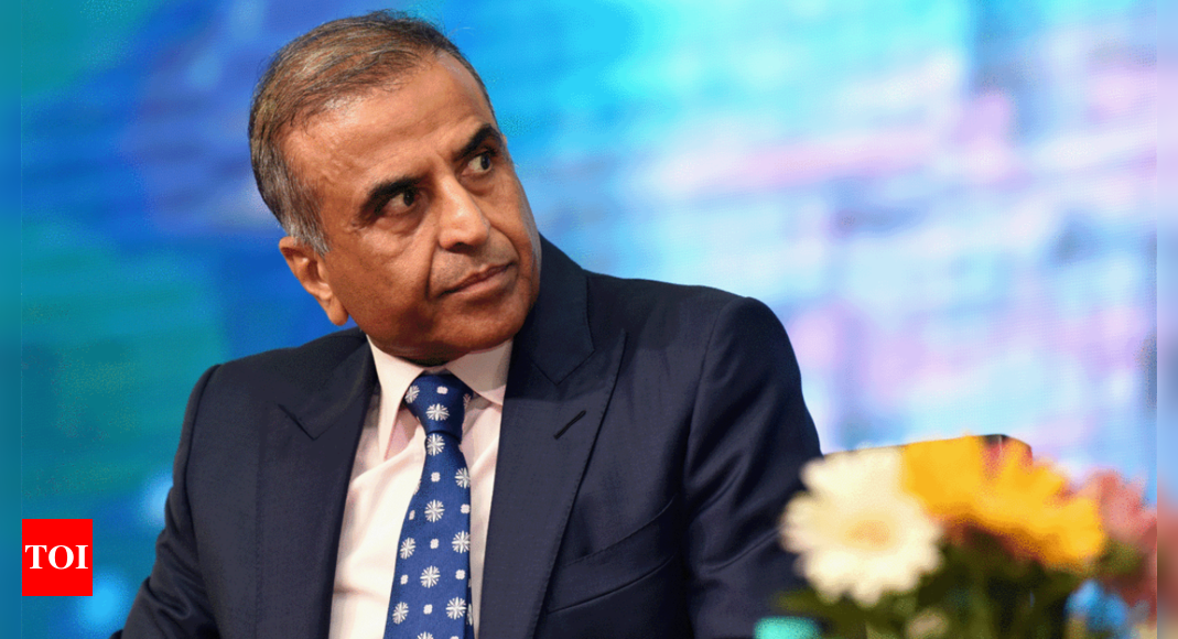 Airtel chief Sunil Mittal’s remuneration falls nearly 5% to Rs 15.39 crore in FY22 – Times of India