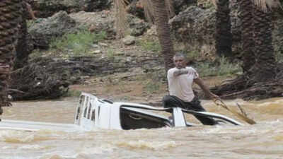 Houthi: Houthi report says flash floods in Yemen leave 9 dead - Times ...