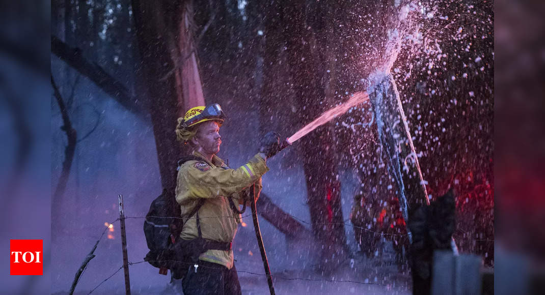 États-Unis : un incendie de forêt en Californie devient incontrôlable près du parc national de Yosemite