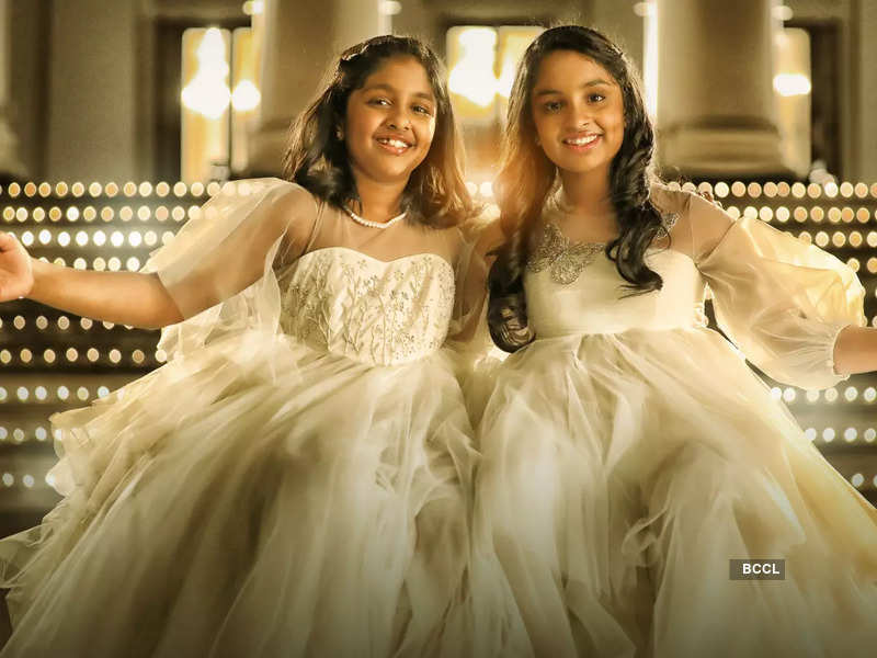 Vishnu Manchu's 'Ginna': Ariaana, Viviana's friendship song likely to  become a major chartbuster | Telugu Movie News - Times of India