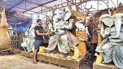 Hyderabad: PoP or clay, prices of big Ganesh idols shoot up this festive season
