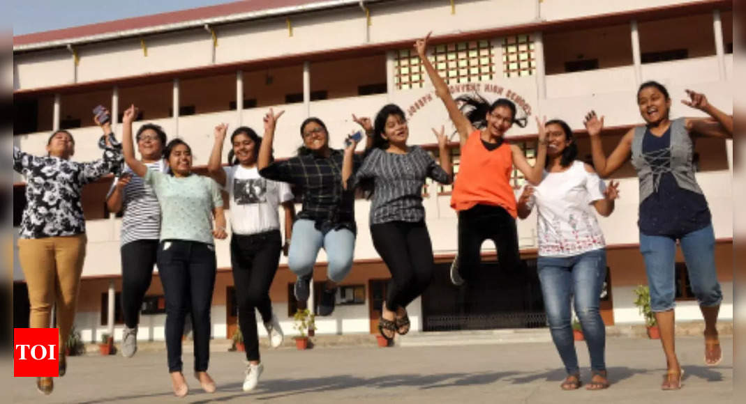 Girls’ CISCE XII pass percentage a tad higher than that of boys | India News – Times of India