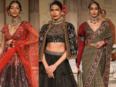 FDCI India Couture Week 2022: JJ Valaya celebrates 30 years in fashion with a spectacular showcase