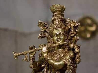 His/Her: ”My husband forces me to go to the temple”
