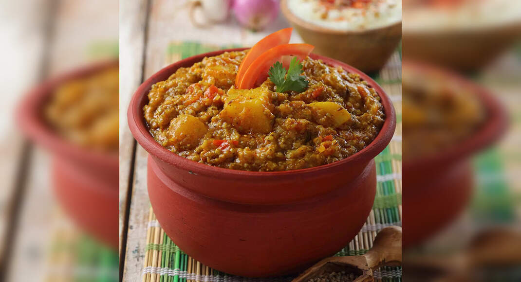 Bajra Masala Khichdi Recipe: How to Make Bajra Masala Khichdi Recipe | Homemade Bajra Masala Khichdi