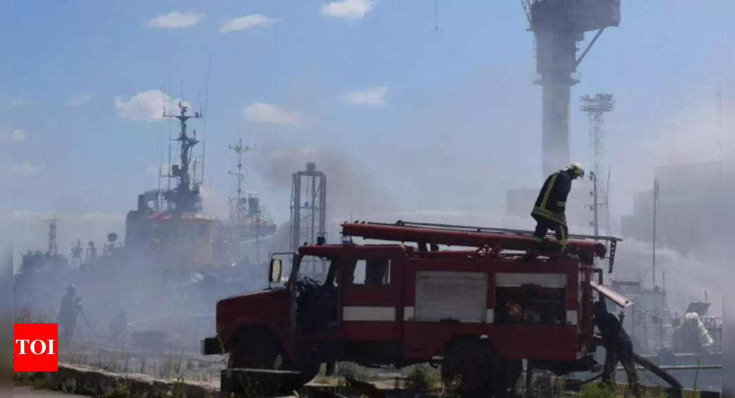 «Aucune indication» Le navire de guerre ukrainien se trouvait sur le lieu de la frappe russe dans le port d’Odessa, selon la Grande-Bretagne