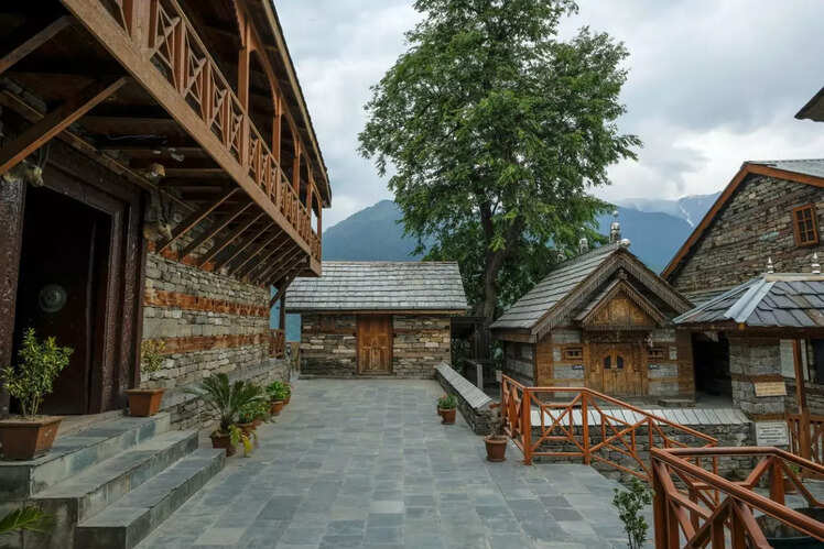 Naggar Castle