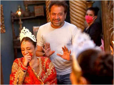 Tabu thanks director Anees Bazmee for her performance in Bhool Bhulaiyaa 2 ; ‘When I give credit, I truly mean it’