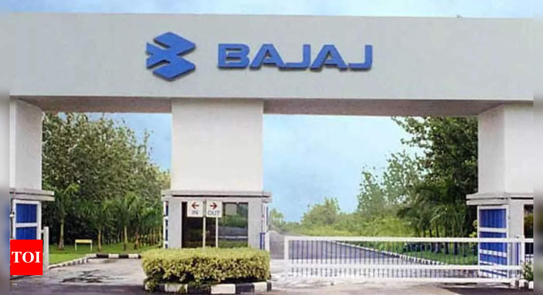 Bajaj Auto net profit falls to Rs 1,163 crore in June quarter; chip shortage hits sales – Times of India