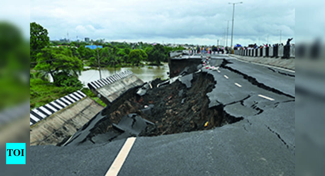 Day After Collapse Half Of Kaliasot Bridge Stays Closed To Traffic 