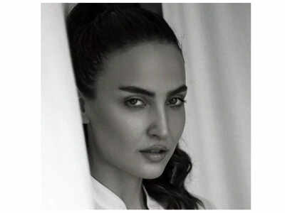 Elli AvrRam drops the teaser of her short film, 'Perspective'