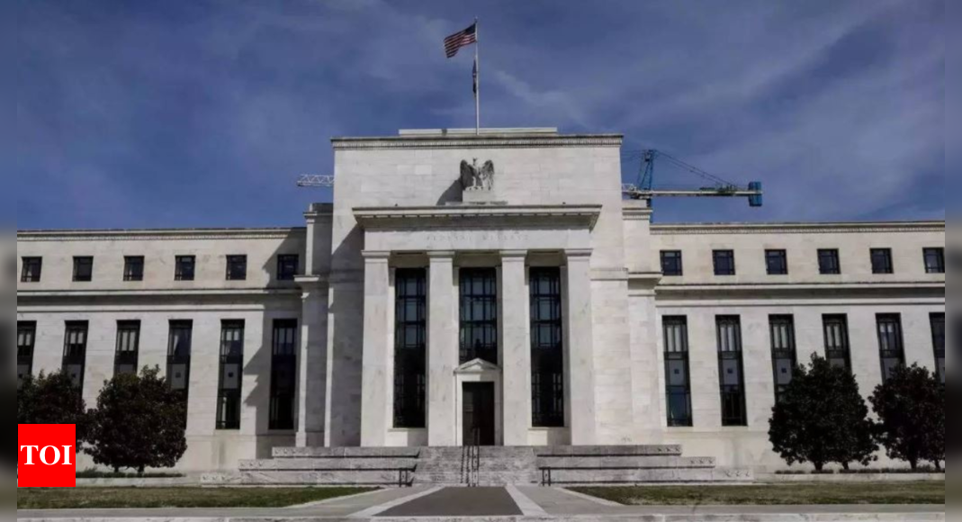 US: Fed opts for 75-basis-point rate hike, flags weakening economic data – Times of India