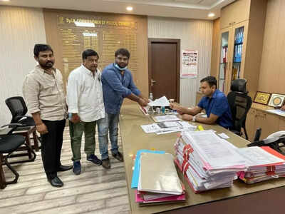MS Rajashekhar Reddy, Director of #MacherlaNiyojakavargam files a case with Cyber Crime Department