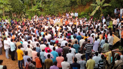 Karnataka: Dakshina Kannada district tense after BJP youth wing worker Praveen Nettaru's killing