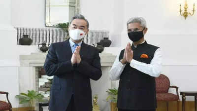 India, China ministers at summit as Chinese ship heads to Sri Lanka