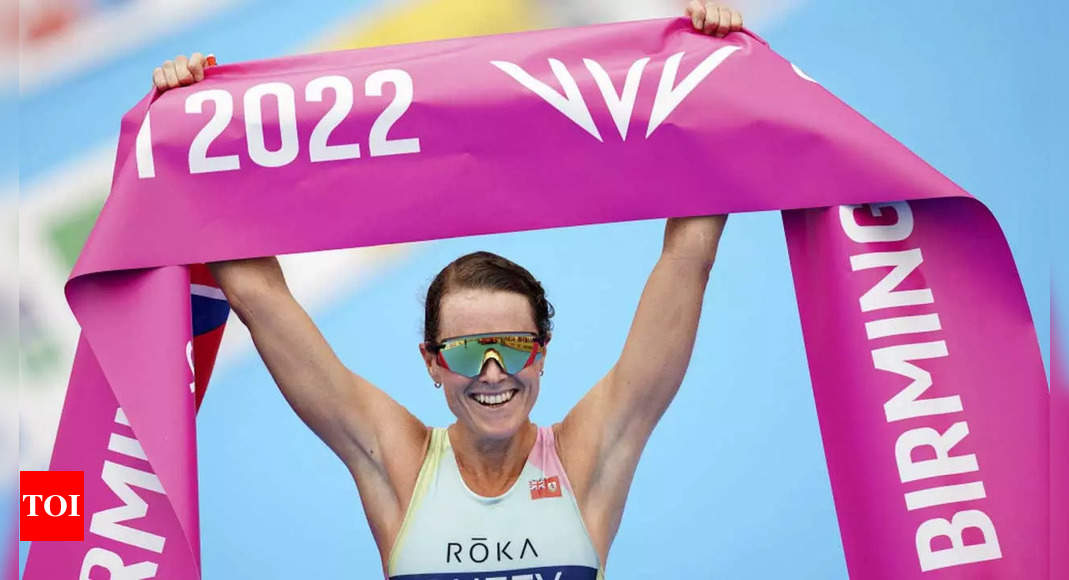 Bermuda’s Flora Duffy retains Commonwealth Games triathlon title | Commonwealth Games 2022 News – Times of India