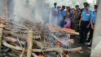 IAF pilot killed in MiG-21 crash cremated in Jammu, thousands pay last respects