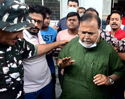 School job fraud: Money recovered by ED does not belong to me, says former Bengal minister Partha Chatterjee