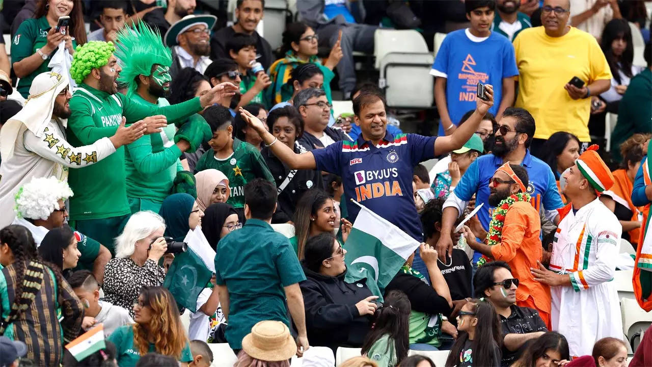 Google introduces fan-friendly game for India-Pakistan cricket showdown –  India TV
