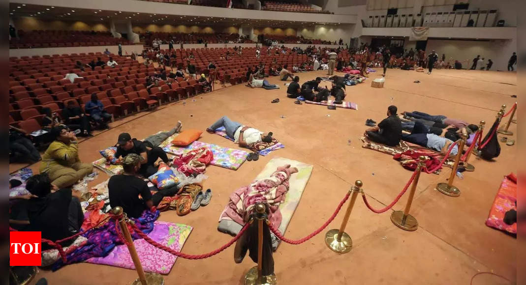 Iraq cleric’s followers camped out in parliament for second day – Times of India
