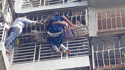 Mumbai: Neighbours catch woman as she falls off 5th floor balcony
