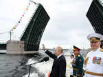 40 spectacular images from Russian Navy Day celebrations