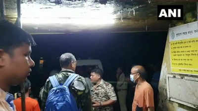 West Bengal: 10 travelling in van die due to electrocution in Cooch Behar