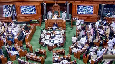 Lok Sabha revokes suspension of 4 Congress members