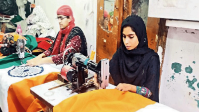 Punjab: Eye on 'Har Ghar Tiranga', flag-makers of Malerkotla work hard & with pride