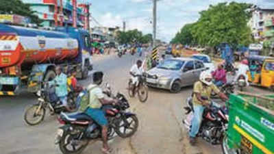 350 died in 10 years on NH: Trichy Residents
