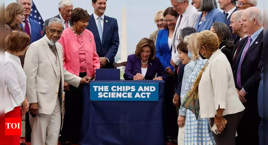 Stem Are 'chips' down for foreign STEM workers or US economy? Bill