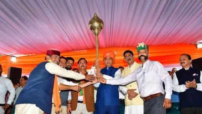 Congress is leaderless, issueless and directionless party: Himachal Pradesh CM Jai Ram Thakur