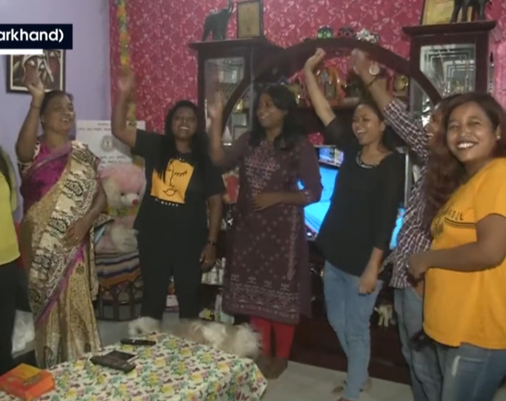 
CWG 22: Gold-winning play by Rupa Rani Tirkey, Tirkey’s family celebrates victory
