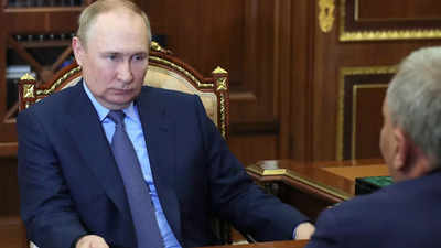 Vladimir Putin using body double? Ukraine floats new theory amid health rumours