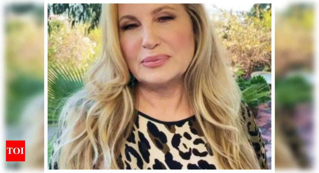 Jennifer Coolidge Quips She Slept With A Lot Of Men After 'American Pie
