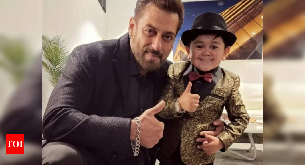 Salman Khan begins ‘Bhaijaan’ schedule with Abdu Rozik; world’s smallest singer ‘excited’ for his Bollywood debut- View Pic | Hindi Movie News