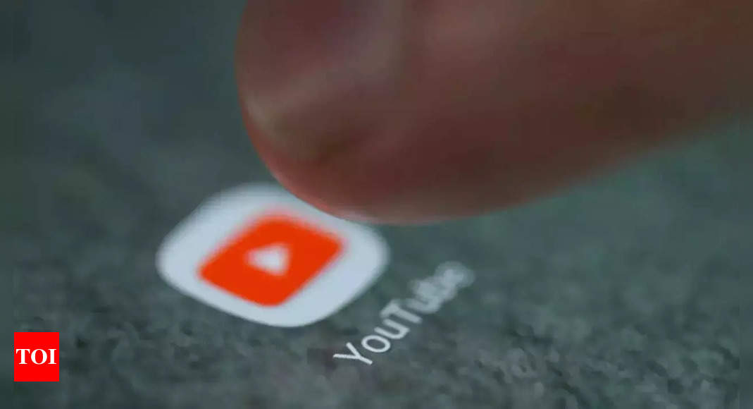 YouTube’s new experimental feature lets you zoom in on videos, but why you shouldn’t get too excited yet – Times of India