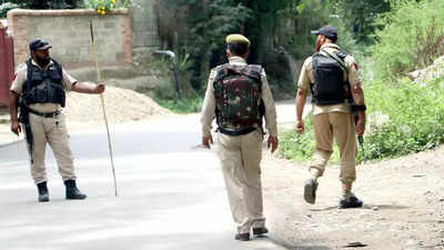 Civilian killed, jawan wounded in Kashmir shootout with terrorists