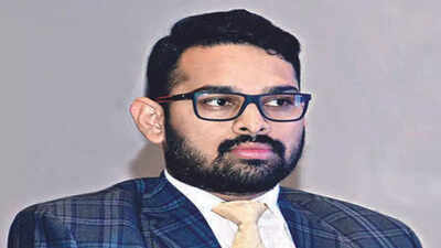 आईएएस अधिकारी के राजेश बैनर img