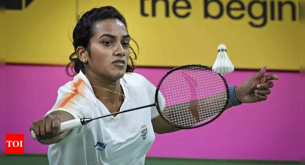 CWG 2022: PV Sindhu enters women’s singles semifinals, Aakarshi Kashyap’s campaign ends | Commonwealth Games 2022 News – Times of India