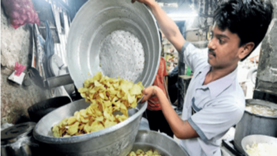 Ahmedabad Municipal Corporation begins fried food safety drive